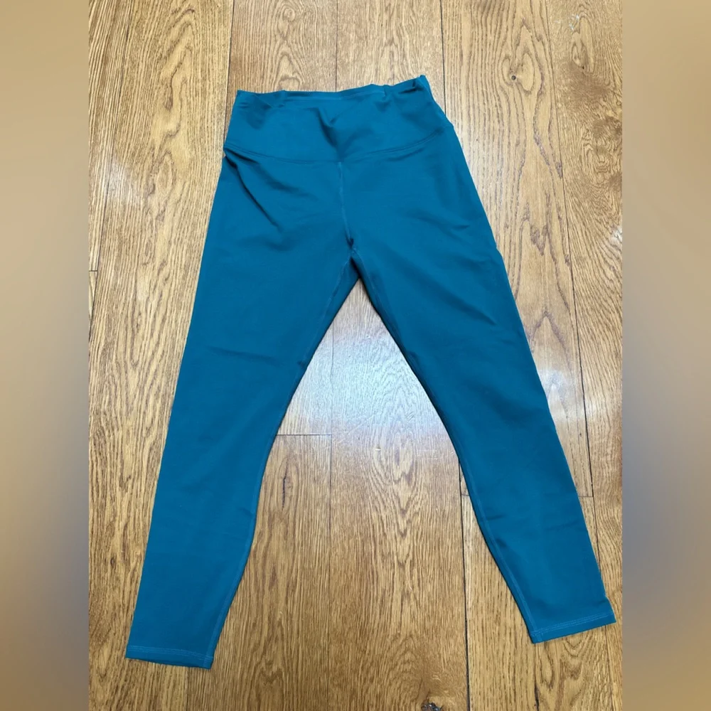 Fabletics teal leggings - Picture 6 of 7